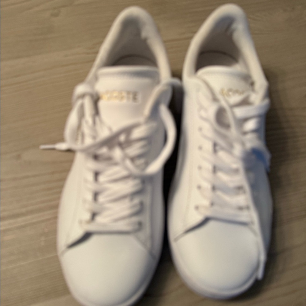 Lacoste White Low-Top Leather Sneakers